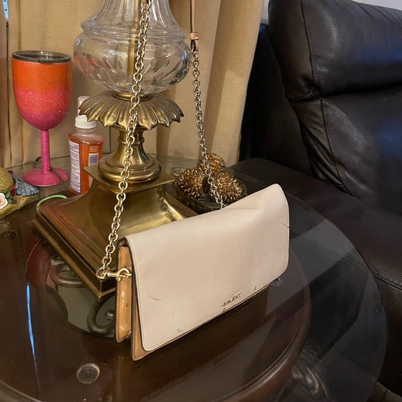 Coach, please check a picture of condition - Picture 4 of 17